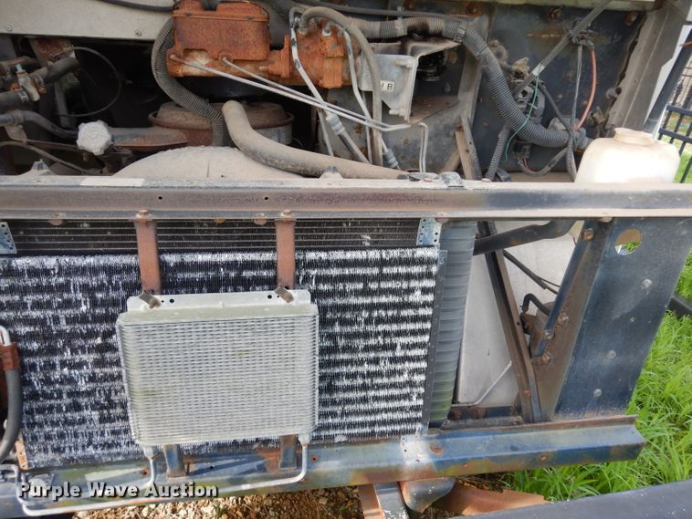 image for item DJ4294 1994 Chevrolet P30 Utilitmaster  delivery van