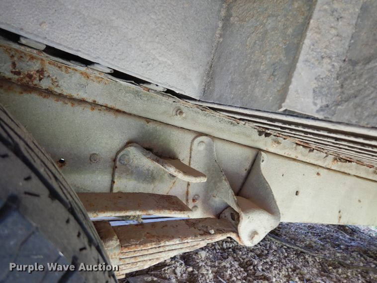 image for item DJ4294 1994 Chevrolet P30 Utilitmaster  delivery van