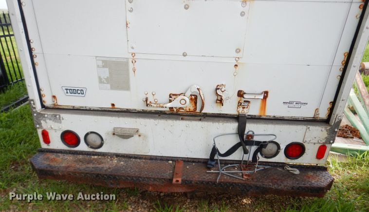 image for item DJ4294 1994 Chevrolet P30 Utilitmaster  delivery van