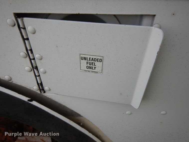 image for item DJ4294 1994 Chevrolet P30 Utilitmaster  delivery van