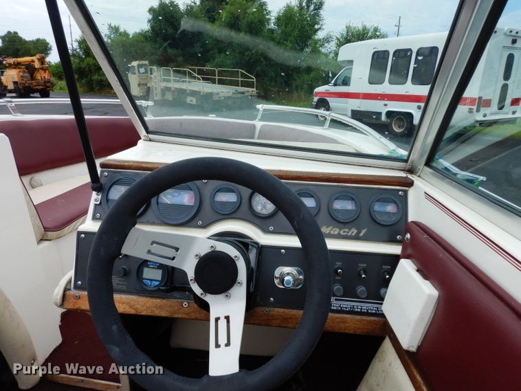 image for item DJ4303 1987 Mach 1  boat