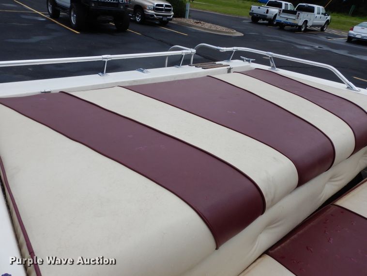 image for item DJ4303 1987 Mach 1  boat