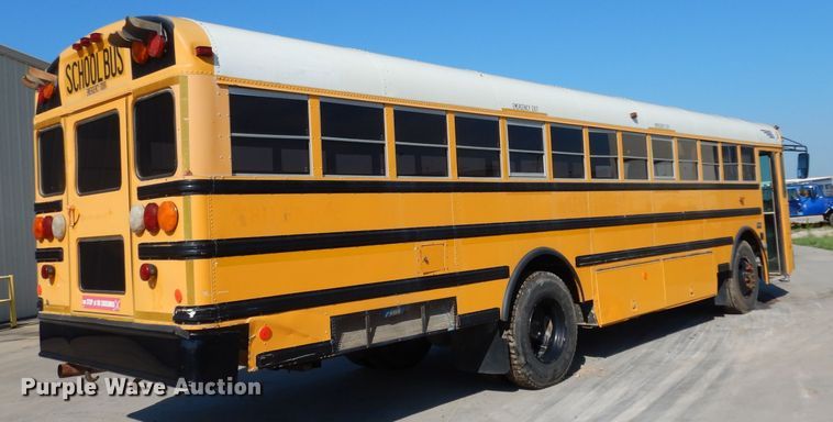 image for item DJ4306 2004 International FE300  school bus
