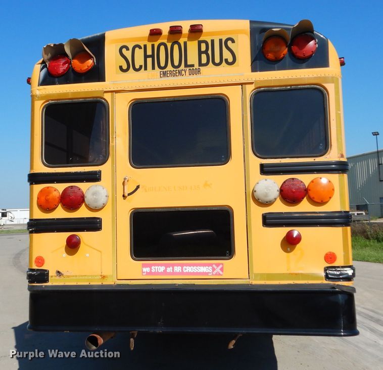 image for item DJ4306 2004 International FE300  school bus