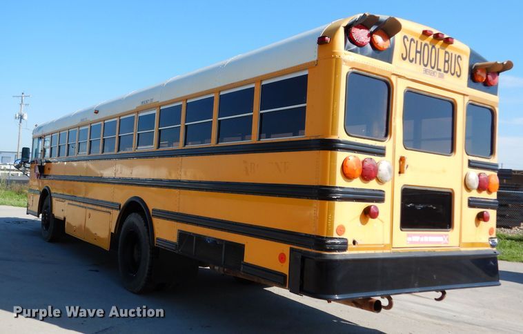 image for item DJ4306 2004 International FE300  school bus