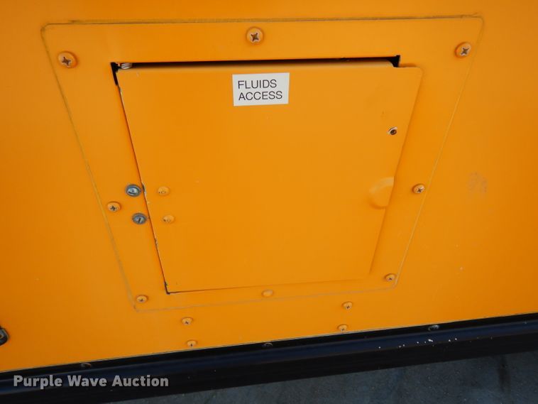 image for item DJ4306 2004 International FE300  school bus