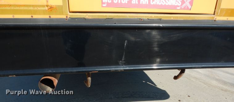 image for item DJ4306 2004 International FE300  school bus