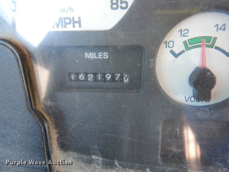 image for item DJ4306 2004 International FE300  school bus