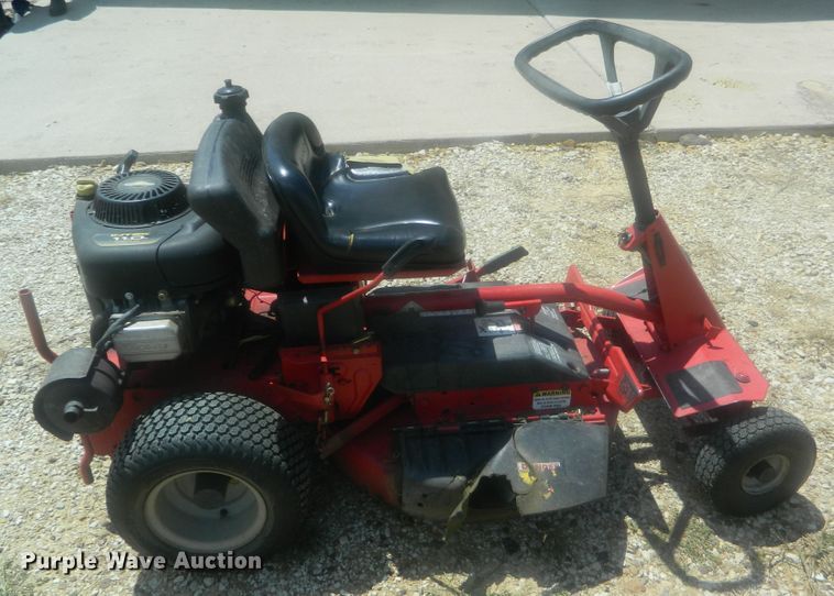 image for item EH9478 Snapper 28HIVAC lawn mower