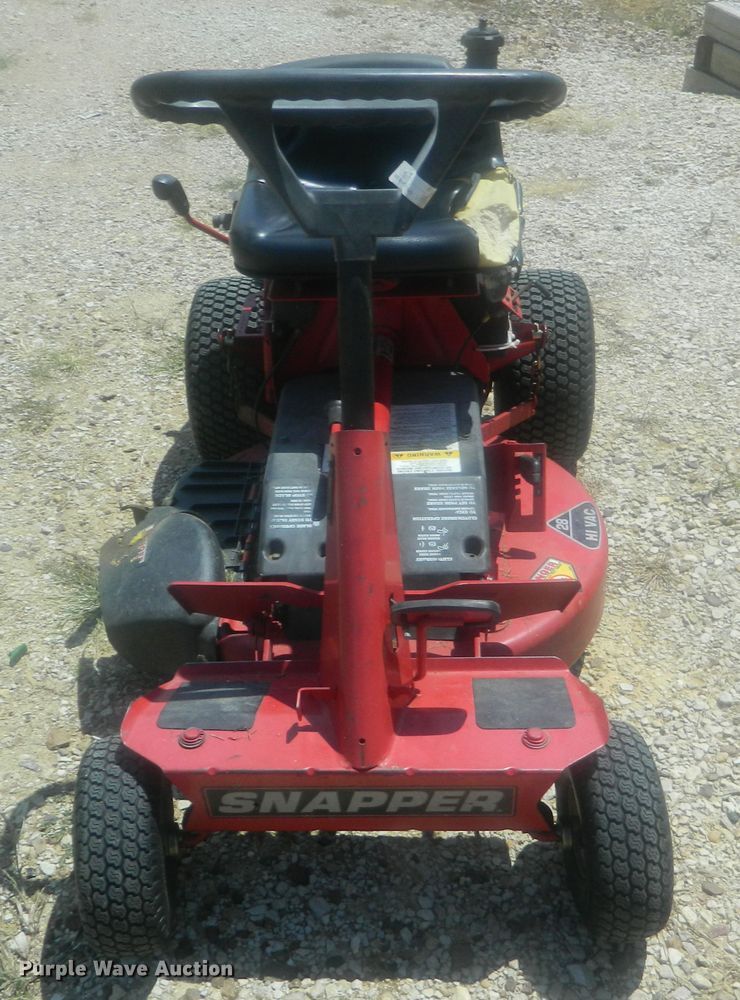 image for item EH9478 Snapper 28HIVAC lawn mower