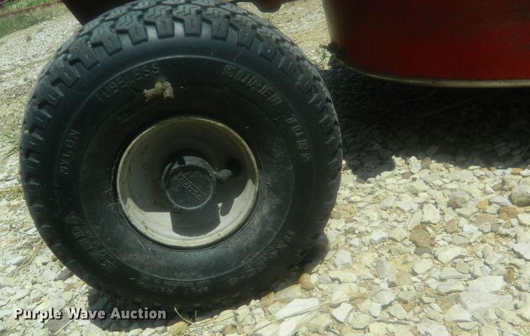 image for item EH9478 Snapper 28HIVAC lawn mower