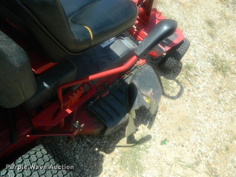 image for item EH9478 Snapper 28HIVAC lawn mower