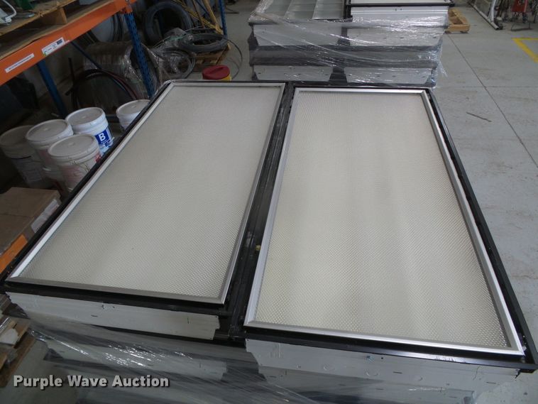 image for item EL9190 Approximately 80 florescent light fixture