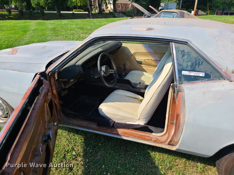 image for item EL9900 1974 Plymouth Barracuda