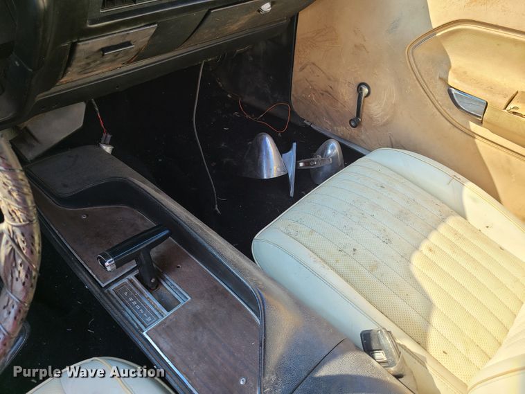 image for item EL9900 1974 Plymouth Barracuda