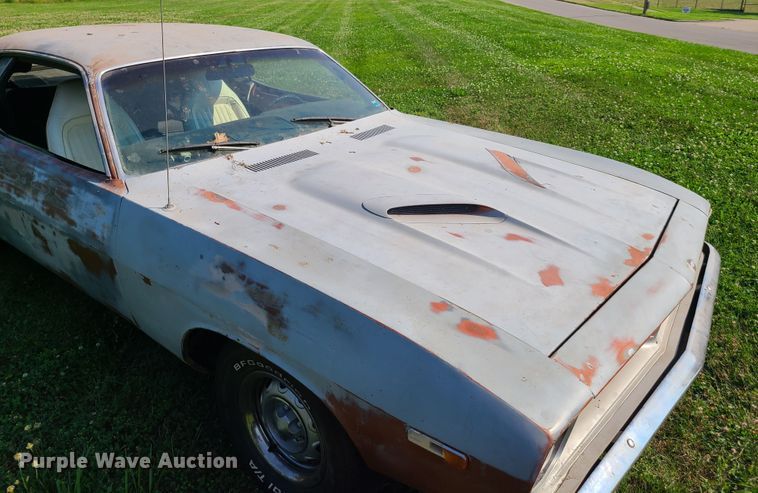 image for item EL9900 1974 Plymouth Barracuda