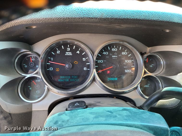 image for item EL9912 2010 Chevrolet Silverado 1500  Ext. Cab pickup truck