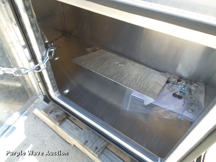 image for item EP9864 (2) Hillsboro toolboxes