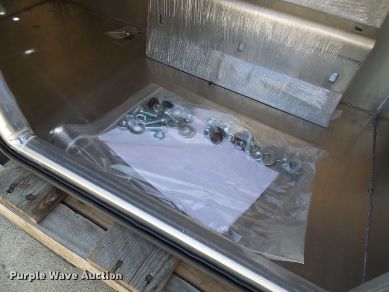 image for item EP9864 (2) Hillsboro toolboxes