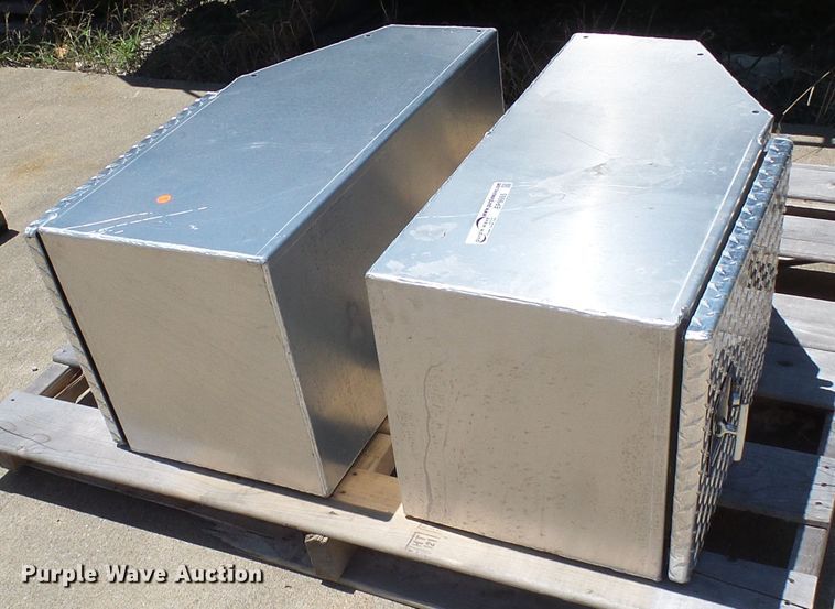 image for item EP9865 (2) Hillsboro toolboxes