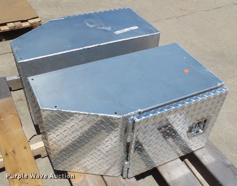 image for item EP9865 (2) Hillsboro toolboxes