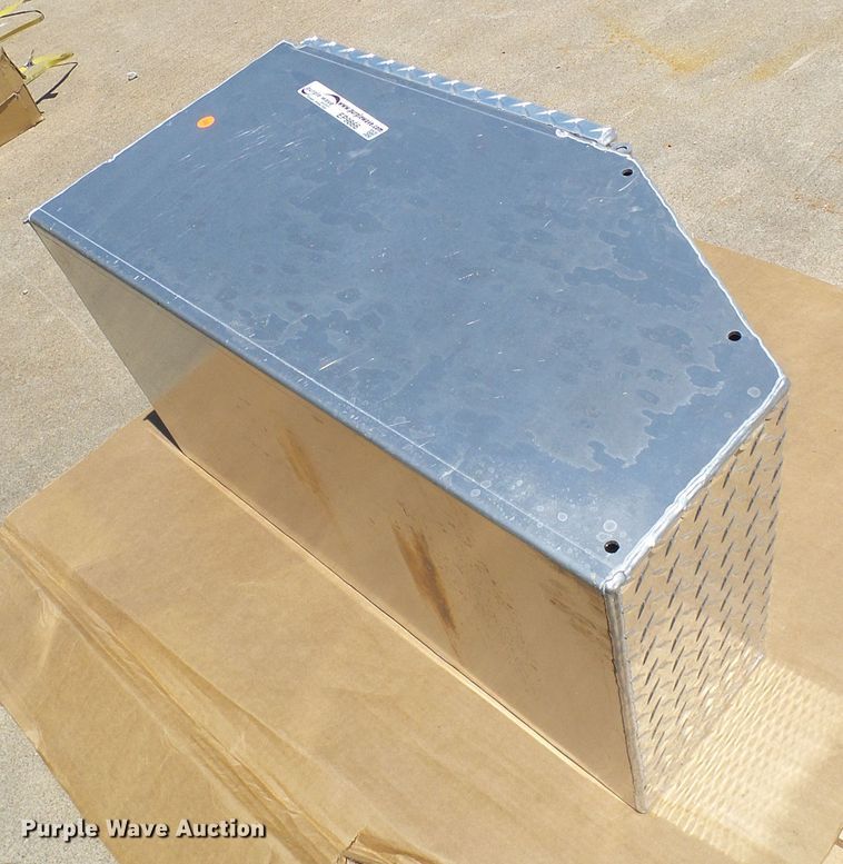 image for item EP9866 Hillsboro toolboxes