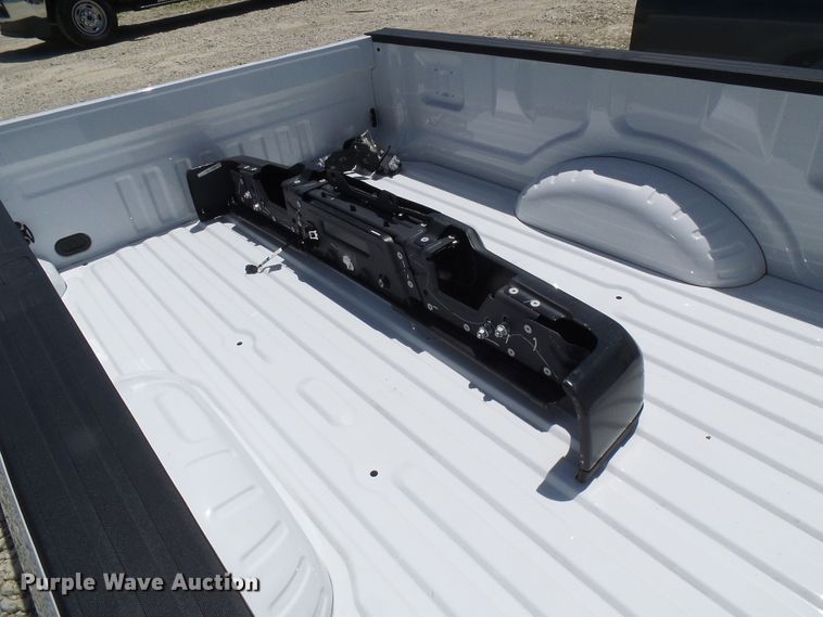 image for item EP9870 2017 Ford pickup truck bed