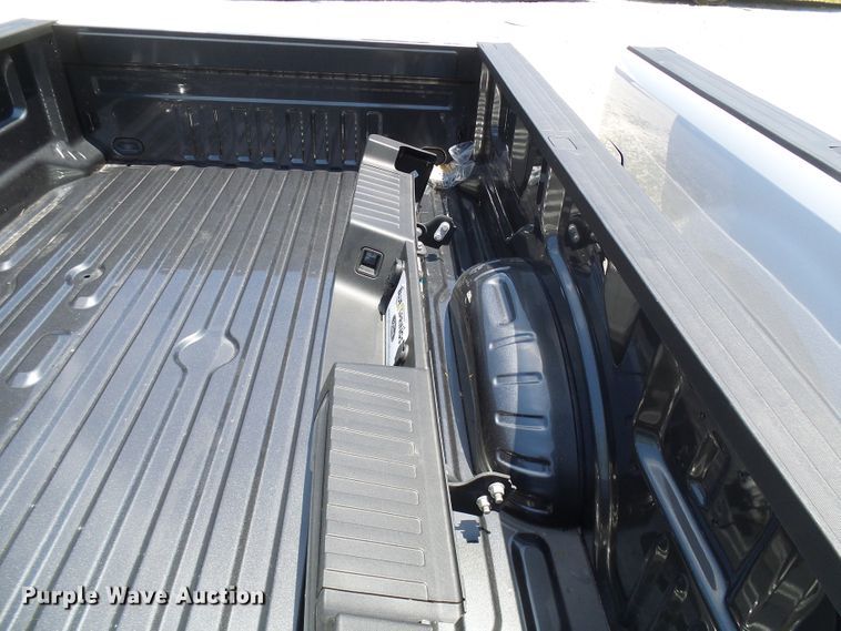 image for item EP9871 2017 Ford pickup truck bed