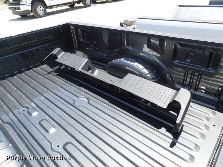 image for item EP9872 2017 Ford pickup truck bed
