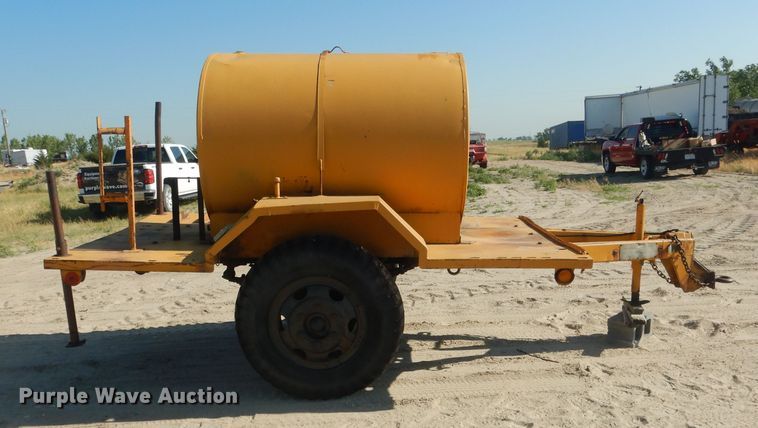 image for item FA9367 Fuel tank trailer