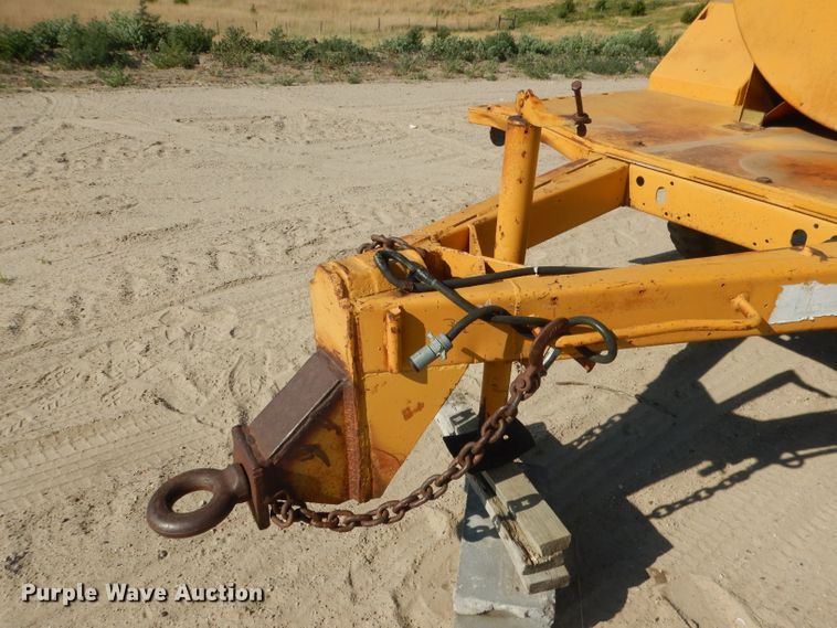 image for item FA9367 Fuel tank trailer