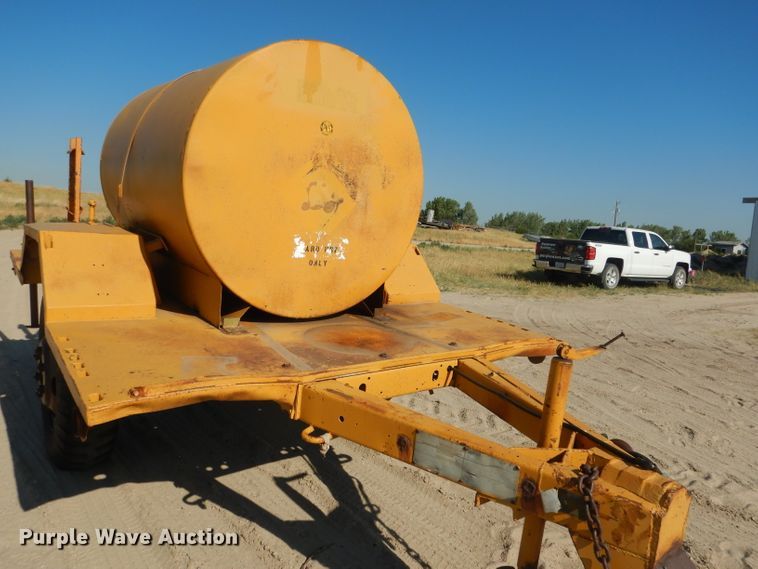 image for item FA9367 Fuel tank trailer