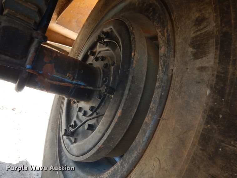 image for item FA9367 Fuel tank trailer