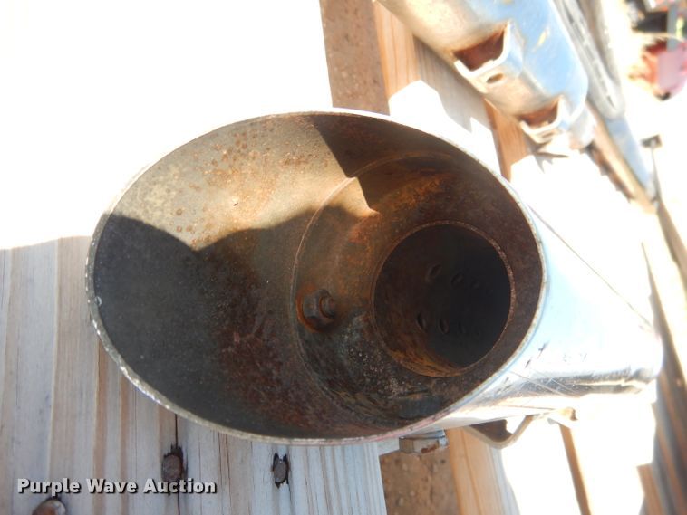 image for item FA9372 Automotive accessories