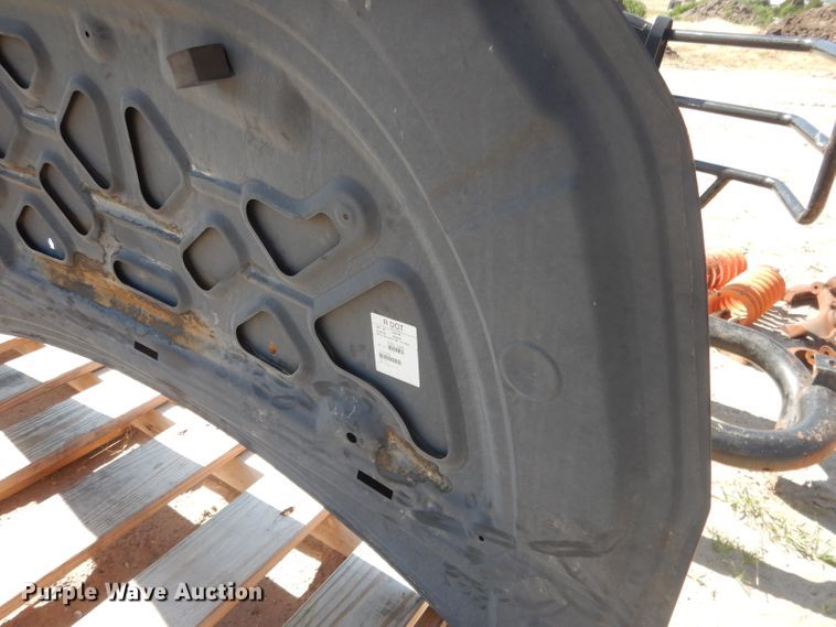 image for item FA9372 Automotive accessories