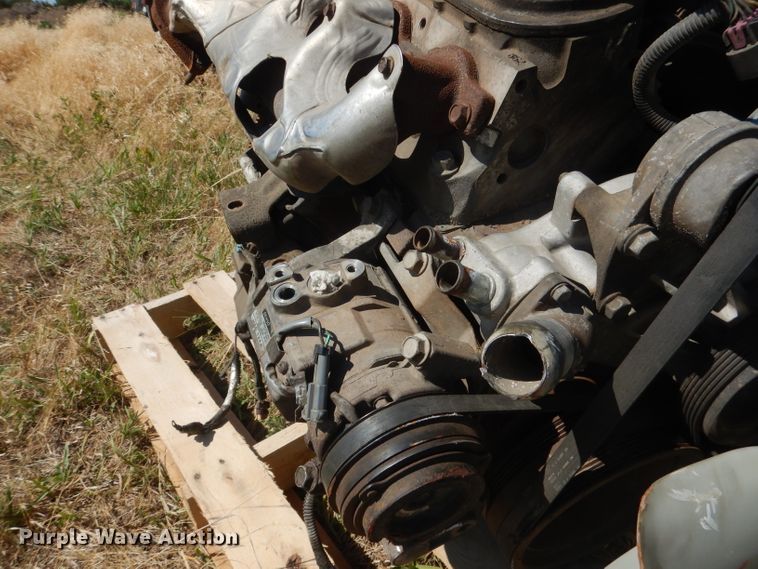 image for item FA9373 Chevrolet Vortex 5.3L V8 gas engine