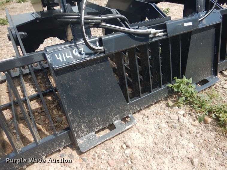 image for item FA9384 Stout HD72-3 72"W skid steer grapple bucket