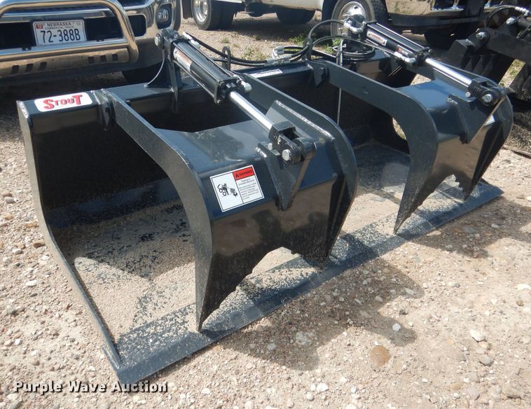 image for item FA9386 Stout HD72-FB 72"W skid steer grapple bucket