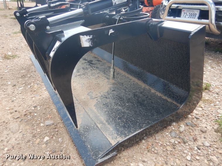 image for item FA9386 Stout HD72-FB 72"W skid steer grapple bucket