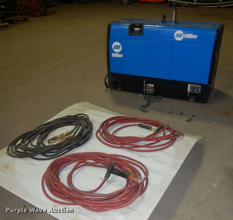image for item FA9387 Miller Bobcat welder/generator