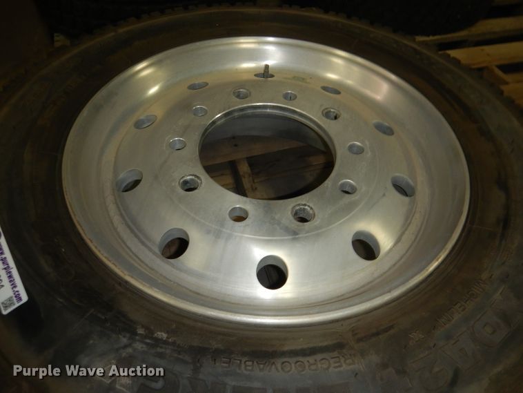 image for item FA9394 Michelin 295/60R22.5 tire and wheel