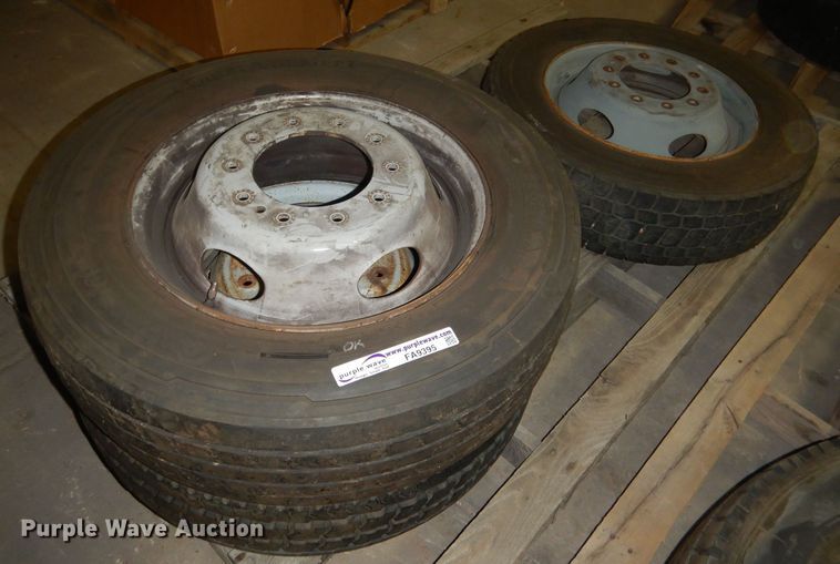 image for item FA9395 (3) Continental 255/70R19.5 tires and wheels