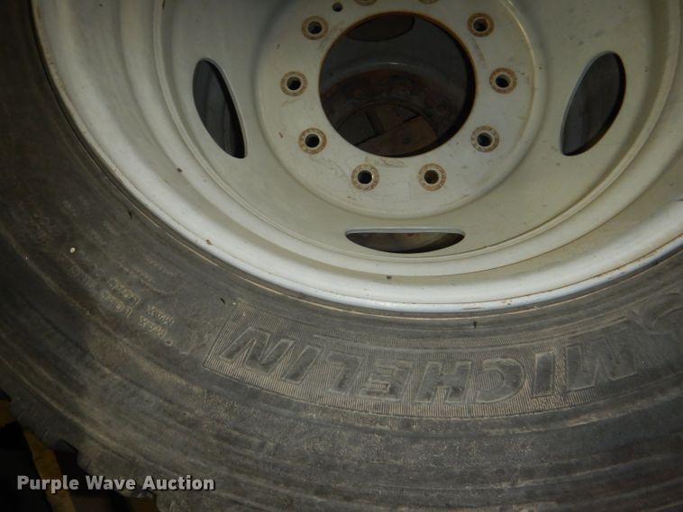 image for item FA9397 (4) Michelin 225/70R19.5 tires and wheels