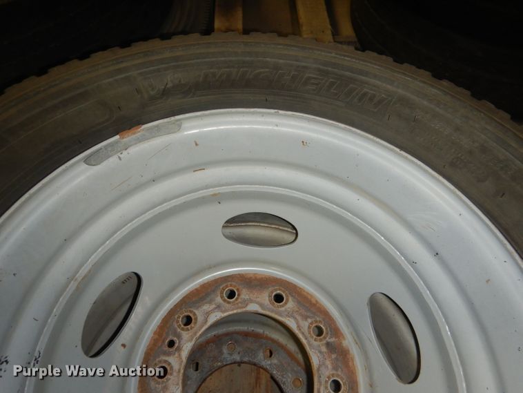 image for item FA9397 (4) Michelin 225/70R19.5 tires and wheels