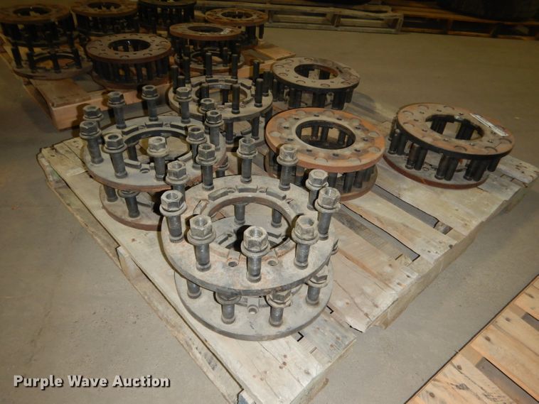 image for item FA9406 (12) 10 hole pilot hubs