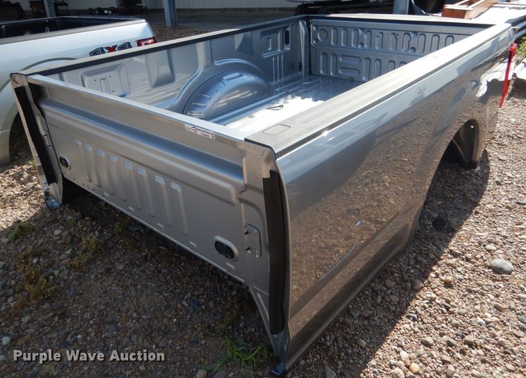 image for item FA9409 2019 Ford F250 pickup truck bed
