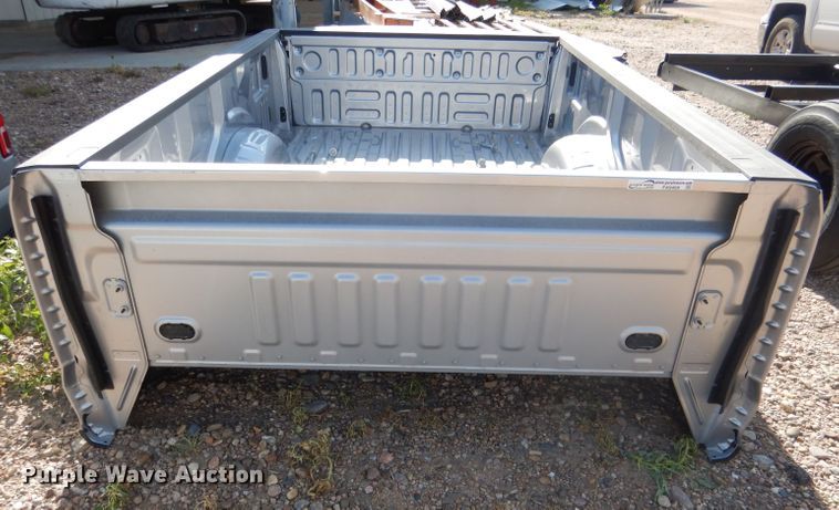 image for item FA9409 2019 Ford F250 pickup truck bed