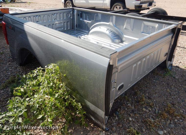 image for item FA9409 2019 Ford F250 pickup truck bed
