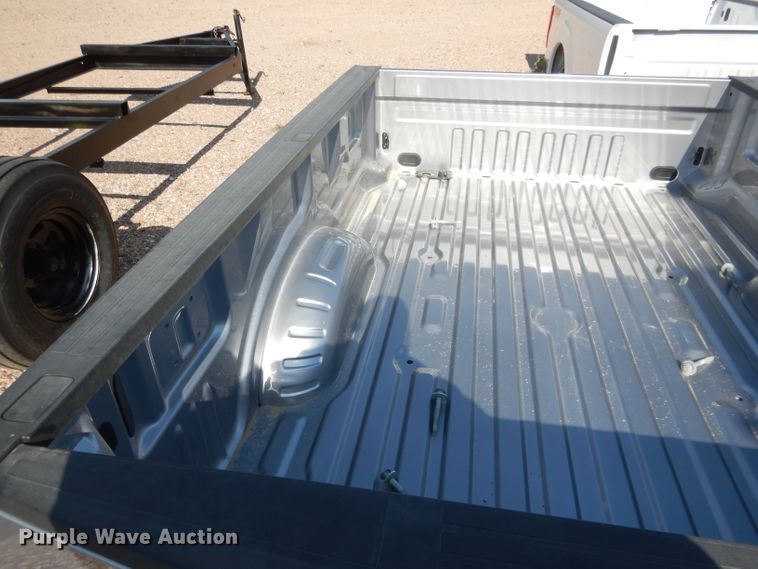 image for item FA9409 2019 Ford F250 pickup truck bed