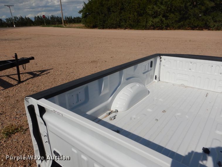 image for item FA9411 2019 Ford F250 pickup truck bed
